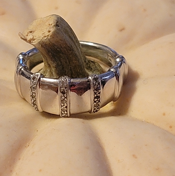 Sterling Silver Band Ring Size 6.75 - Picture 2 of 9